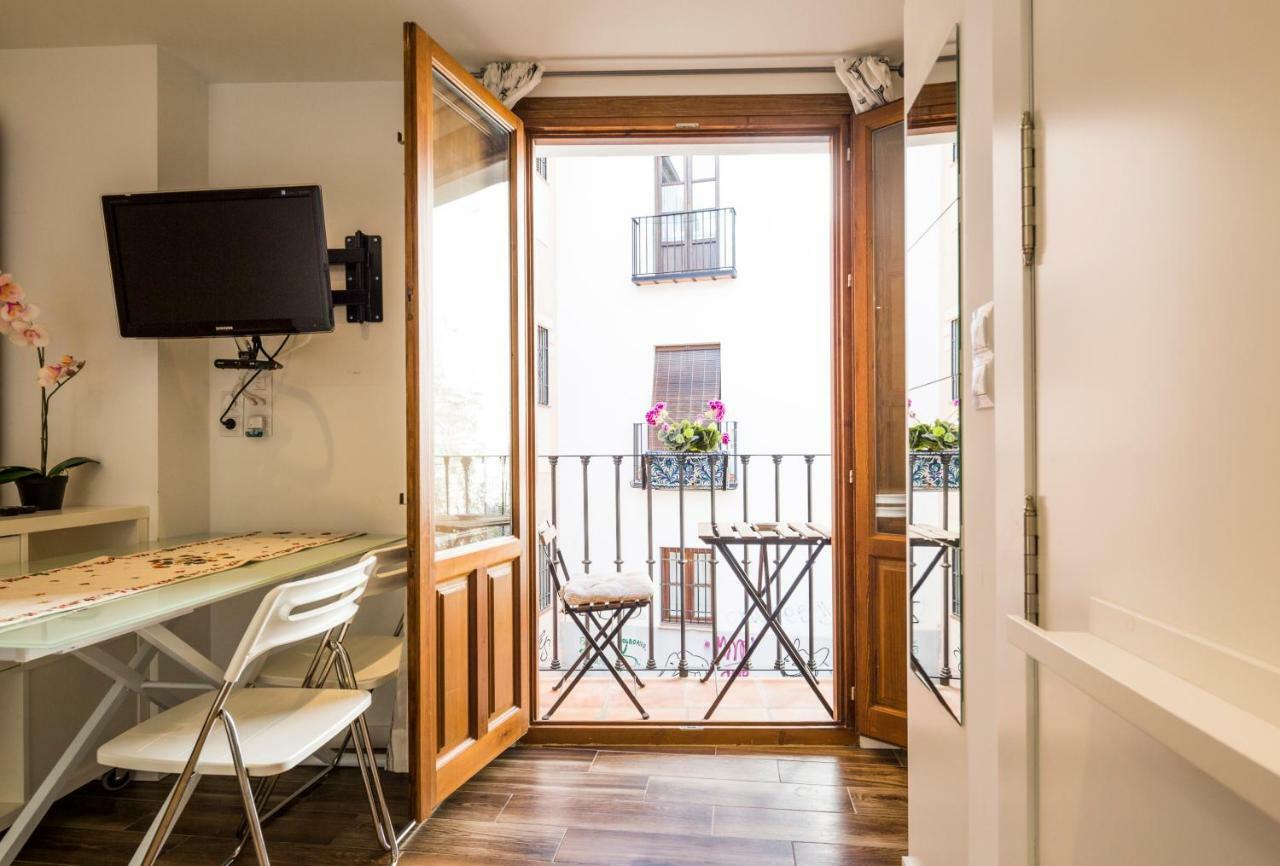 Livings En Elvira Centro Apartment Granada Bagian luar foto