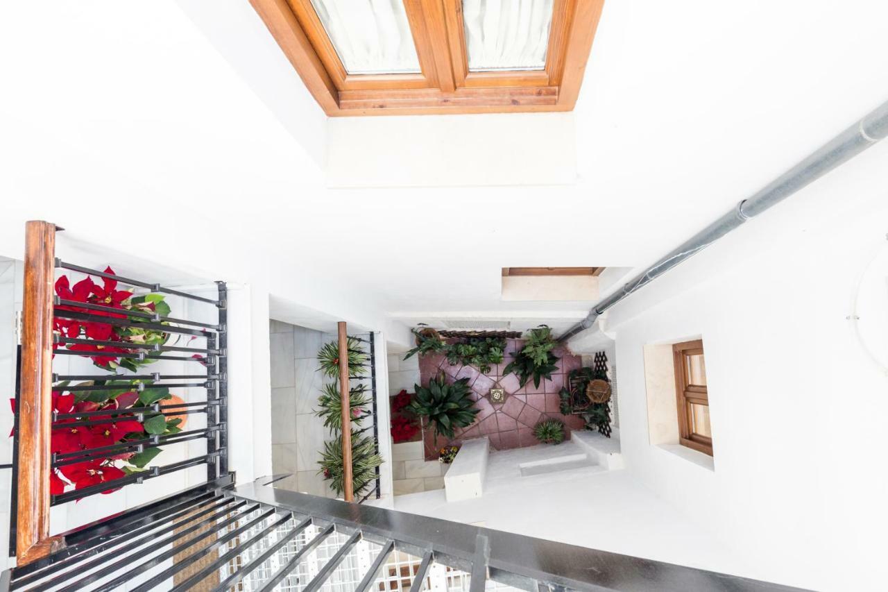 Livings En Elvira Centro Apartment Granada Bagian luar foto