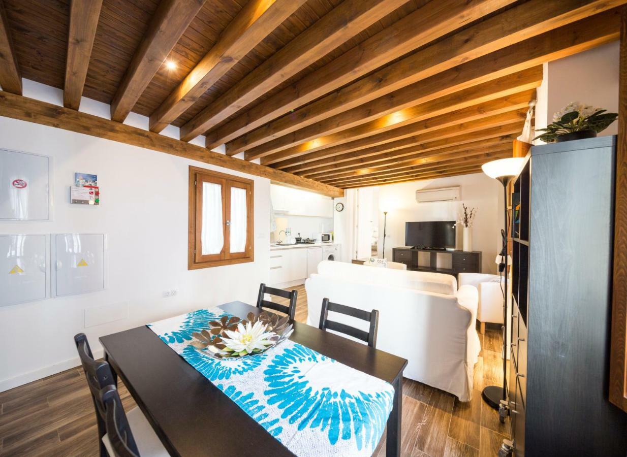Livings En Elvira Centro Apartment Granada Bagian luar foto