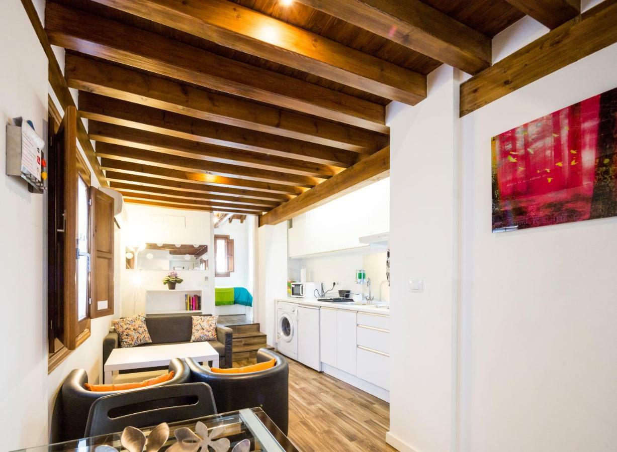 Livings En Elvira Centro Apartment Granada Bagian luar foto